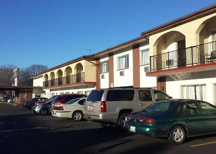 Americas Best Inn & Suites Urbana